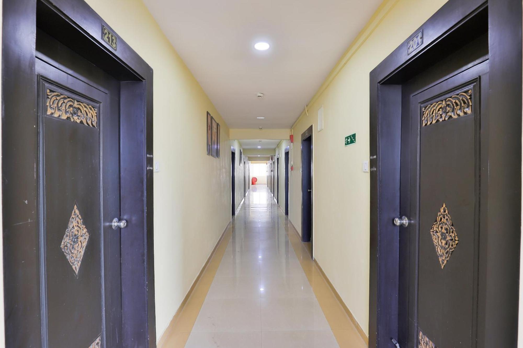 Hotel O Lotus Residency Даман Экстерьер фото